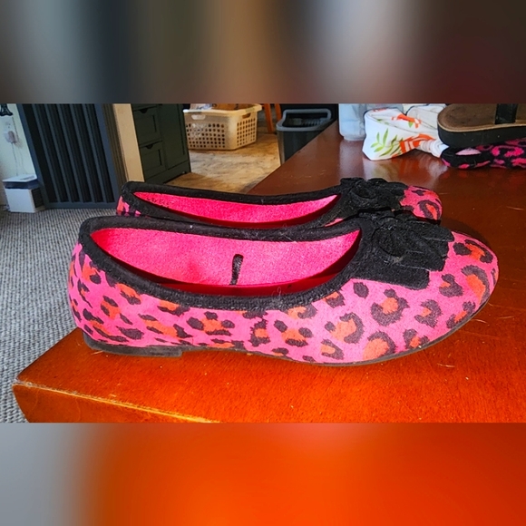Pink Leopard Slip on Shoes - Picture 2 of 2